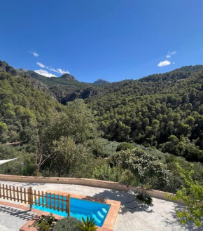 Villa Río Béjar, Quesada